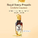 skinfoodRoyalHoneyPropolisEnrichEssencekoreanskincarenetherlands4.jpg.webp